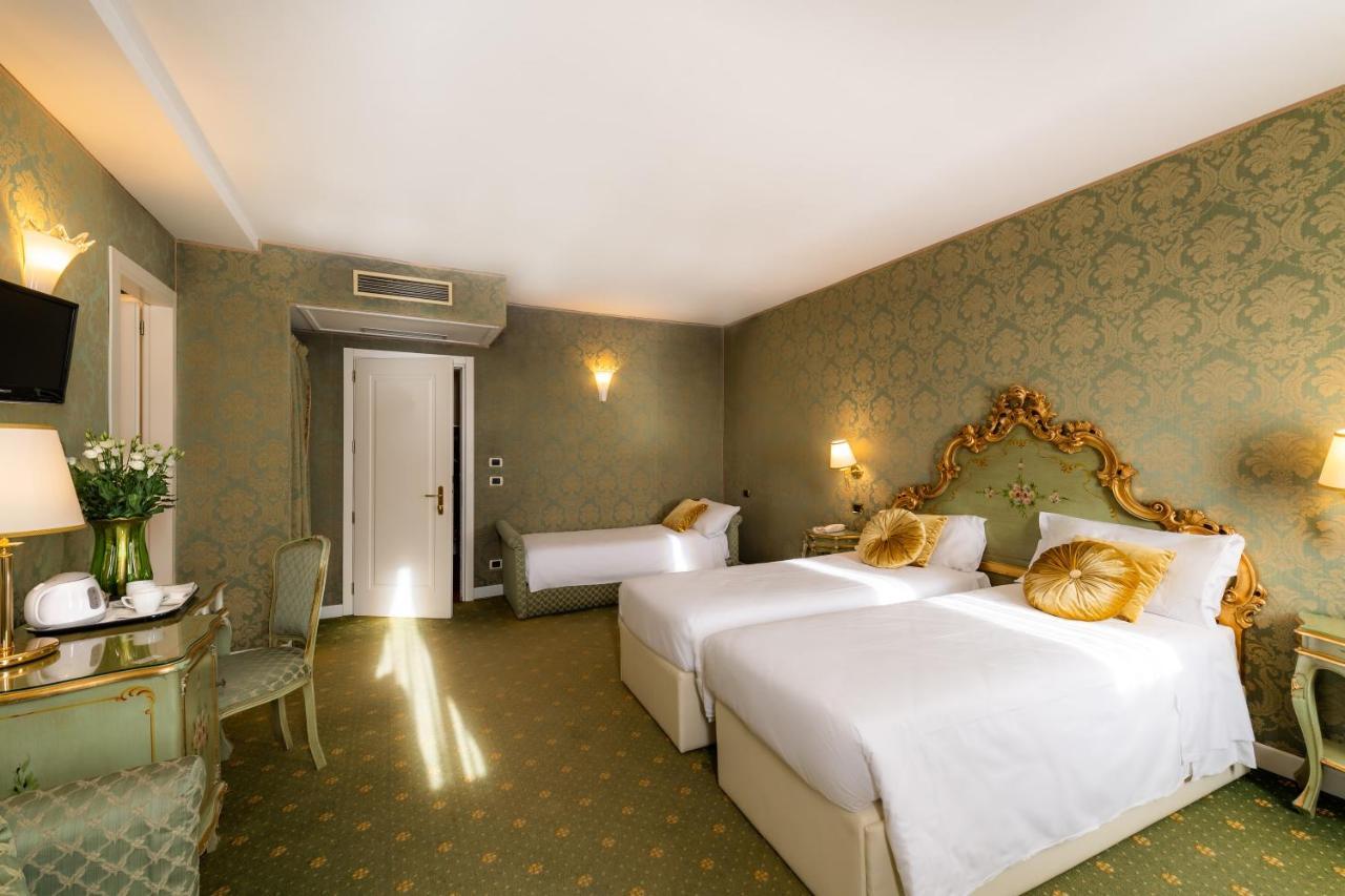 A Tribute To Music Residenza Hotel Venice Exterior photo